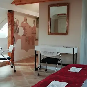 Patea - Cozy And Quiet 42 Sqm Near The City Centre Appartamento Praga