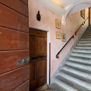 https://taronico-apartments-duck.it-lombardy.com